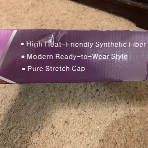 Sarla 26” Dark brown hair extensions long and wavy - Picture 5 of 6